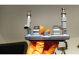 Vstřikovač 226042916 Subaru Outback (BS)