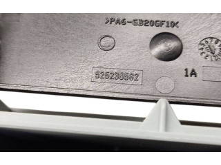 Pojistková skříňka 13222786, 525230582 Opel Zafira C 2016