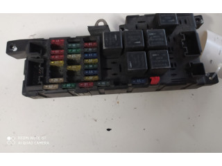   Pojistková skříňka 30728008, 518828108   Volvo XC90 2005