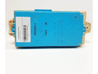 Блок предохранителей MR445951B Mitsubishi Montero