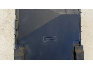 Крышка блока предохранителей 1K0937132F, 014189871 Audi A3 S3 8P