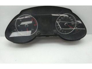 Панель приборов 8R0920981 Audi Q5 SQ5