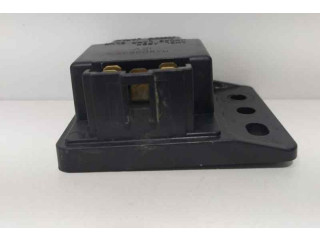 Блок предохранителей MA809932, 86125 Mitsubishi Montero