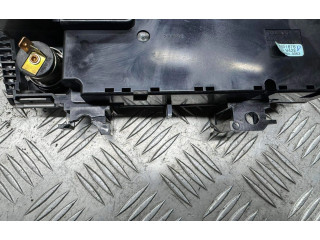 Блок управления климат-контролем 8691876   Volvo V70