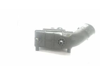 Интеркулер INTERCOOLER Alfa Romeo GT 1.9