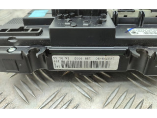 Блок управления климат-контролем 3T0820047R Skoda Yeti (5L)