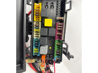 Моторчик заднего дворника A1665460143    Mercedes-Benz ML W166