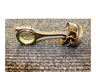 Píst 06M100C Audi Q5 SQ5 CWGD