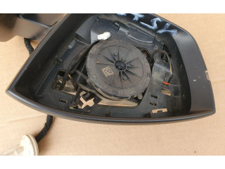 Зеркало электрическое        Skoda Karoq  2017 -  года   