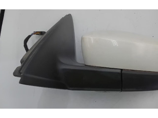 Зеркало электрическое Skoda Fabia Mk3 (NJ) 2015 - 2021 года