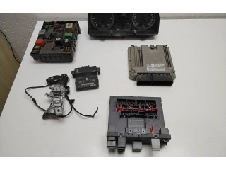 Řídící jednotka 03G906016N, 1K0907530E   Volkswagen Caddy 2006