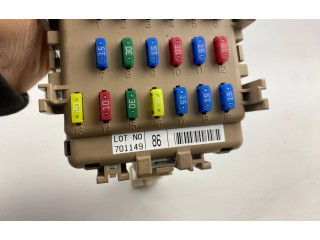 Блок предохранителей 701149 Subaru Forester SG