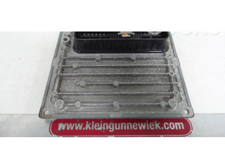 Блок управления двигателя 122185001, 282393121 Volvo C30