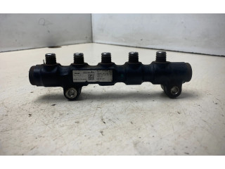 Топливная рампа 9654592680, 826011071 Citroen C5