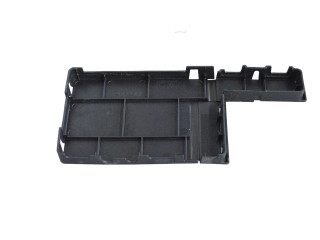 Блок предохранителей Jaguar XJ X351