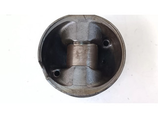 Píst Hyundai ix35 pro naftový motor 2.0