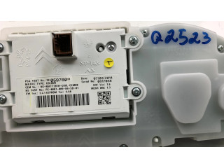 Панель приборов 9805969580   Peugeot 2008 I       