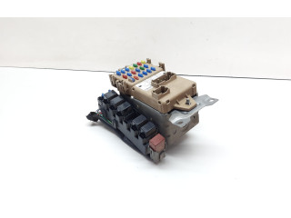 Блок предохранителей 81234SA300 Subaru Forester SG