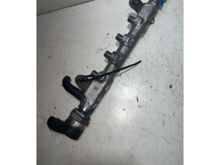 Vstřikovací lišta 03L130089P Volkswagen Caddy