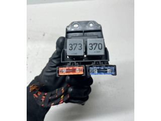 Блок предохранителей 4F1937503 Audi A6 S6 C6 4F