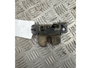 Zámek zadních dveří Volkswagen Caddy 2008