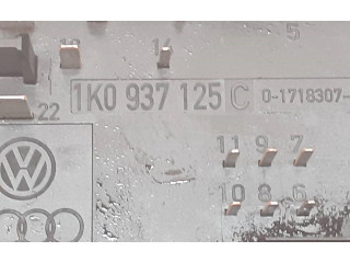   Pojistková skříňka 1K0937125C   Volkswagen Tiguan 2009