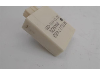 Блок управления MR377488 Mitsubishi Montero