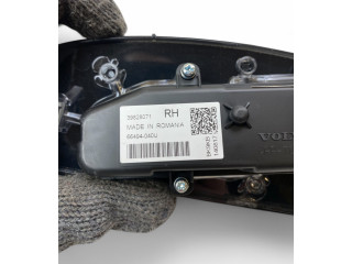 Дисплей    39828071   Volvo XC90