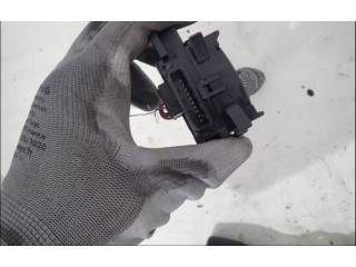 Ручка стеклоочистителей MR459893 Mitsubishi Pajero