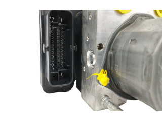 Jednotka ABS 476605FP0A Nissan Micra C+C 2019