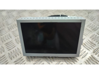 Радио/ проигрыватель CD/DVD / навигация