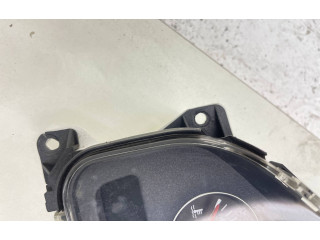 Панель приборов 30682277, 8602885   Volvo V70       