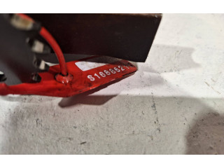 Масляный насос   8200150192  Renault Scenic II -  Grand scenic II 