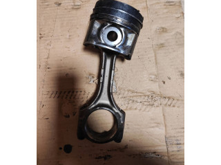 Píst Toyota RAV 4 (XA30)