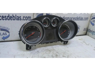 Přístrojová deska Opel Zafira C 2015 13460582