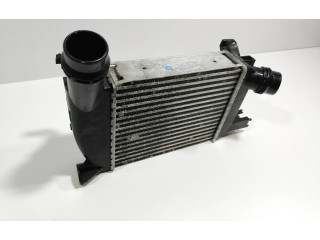 Интеркулер 144967318R Renault Clio III