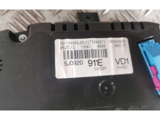 Панель приборов 5J0920911E Skoda Fabia Mk2 (5J)