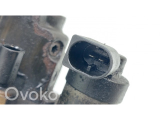 Vstřikovací čerpadlo A6110701401, 0445010048 Mercedes-Benz E W211 pro naftový motor 2.1 64696130029943