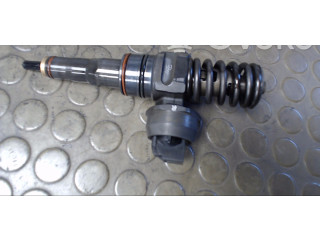 Форсунка 0414720213, 038130079GX Audi A3 S3 8L