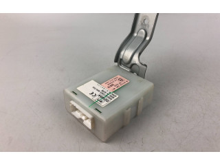 Блок управления 88035SA010 Subaru Forester SG