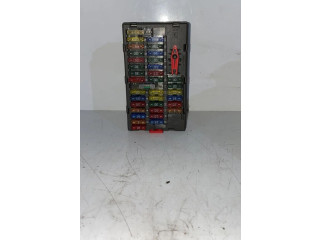 Блок предохранителей 9631527980   Peugeot Expert    