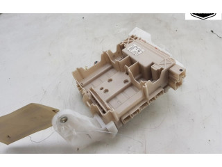 Pojistková skříňka 827300H030, 827300H030 Peugeot 108 2017