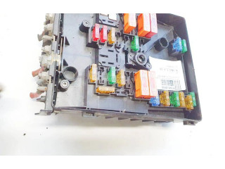 Блок предохранителей 1K0937125, 0-1718307-1 Volkswagen Golf Plus