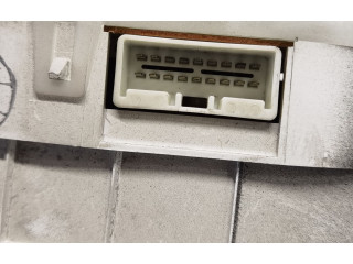 Панель приборов 7MBH1CB   Mazda 323 F       