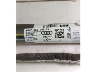 Надувная подушка для крыши 4KE880742E    Audi e-tron