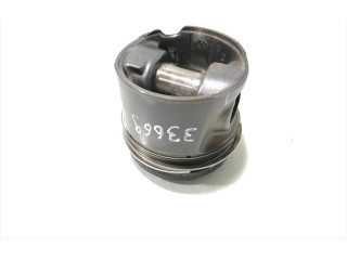 Píst Volvo XC70 D5244T