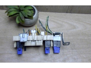 Pojistková skříňka 24382AX001, 24382AX001 Nissan Note (E11) 2007