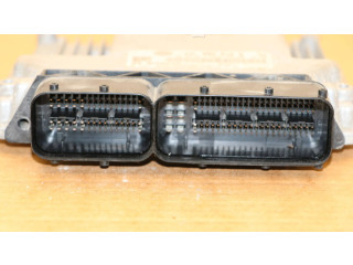 Блок управления двигателя 03L906018D, 0281016898   Volkswagen Touran II