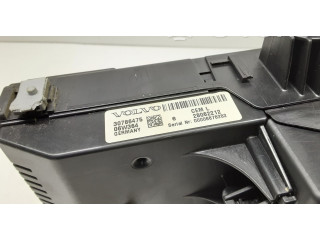 Блок предохранителей 30786475, 28062212 Volvo V70