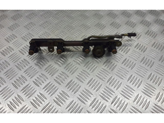 Топливная рампа    Honda Civic  